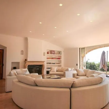Majestic In With Private Pool *