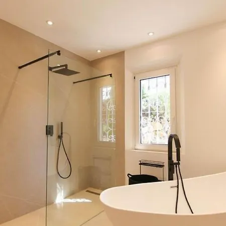 Σπίτι διακοπών Majestic In With Private Pool Grimaud