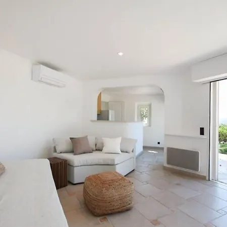 Holiday home Majestic In With Private Pool Grimaud